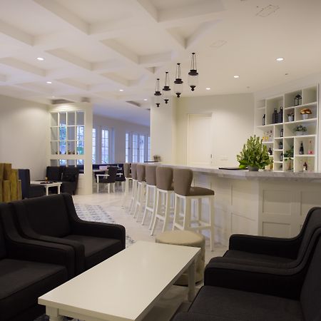 Amalfi Hotel Seminyak Kültér fotó