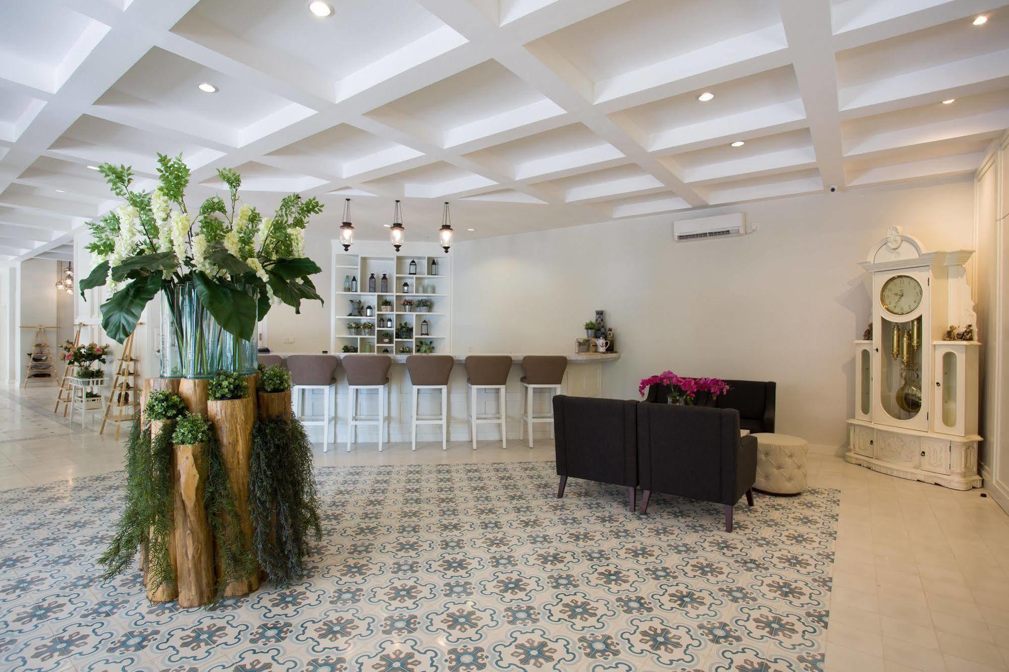 Amalfi Hotel Seminyak Kültér fotó